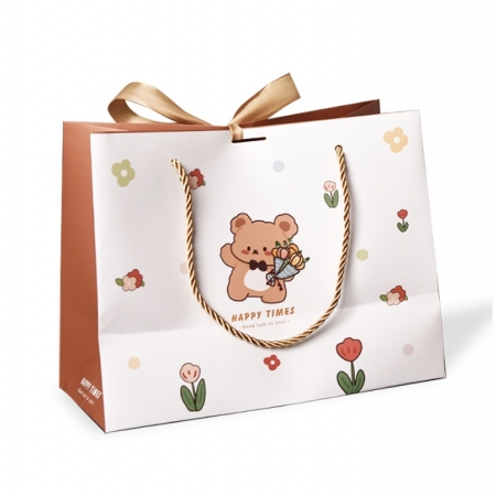 Fancy Gift Bags Logo Clothing Packaging Handle Shopping Cute Paper Bags With Logo 