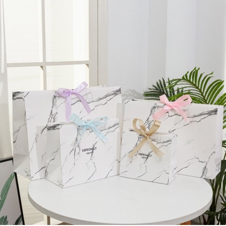 Luxury Shopping Paper Gift Bags With Your Own Logo Custom Packaging 