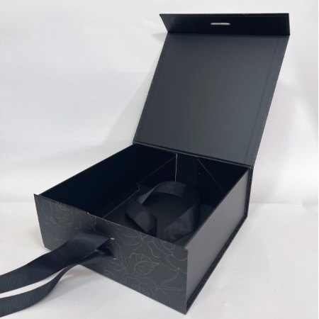 Custom Boxes With Logo Packaging Collapsible Black Gift With Magnetic Cosure 